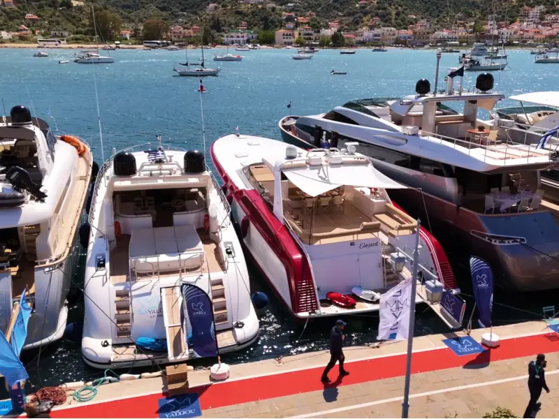 Barefoot Yacht Charters