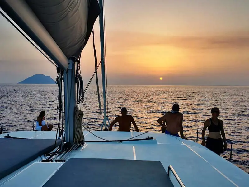 Marina Yacht Charter